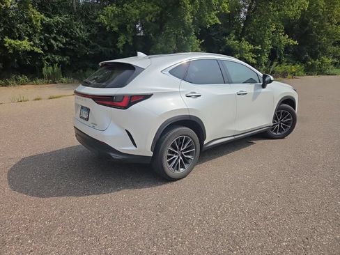 Used 2024 Lexus NX 350h AWD image 19