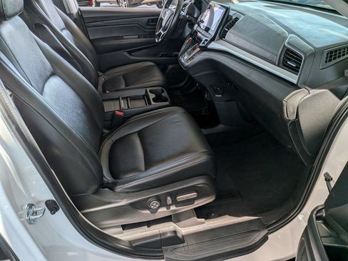 Used 2024 Honda Odyssey EX-L image 34