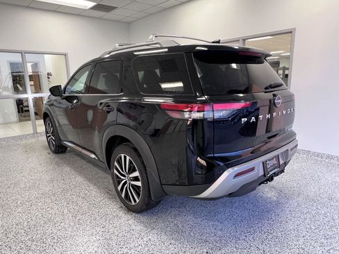 Used 2024 Nissan Pathfinder Platinum w/ Cargo Package image 20