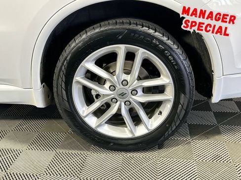 Used 2024 Dodge Durango GT RWD image 30