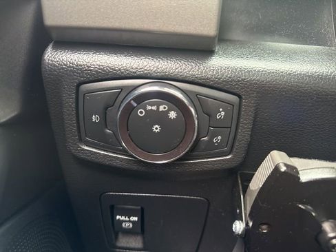 Used 2019 Ford Expedition XLT AWD/4WD image 15
