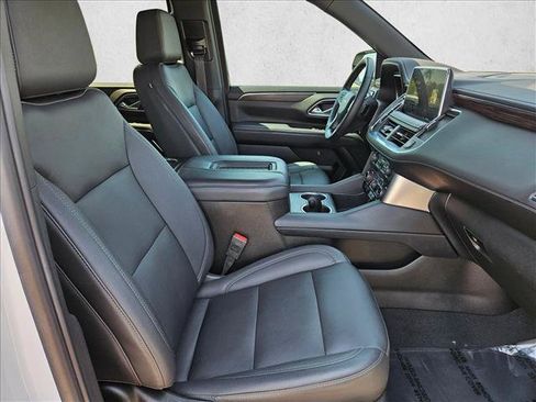 Used 2023 Chevrolet Tahoe LT w/ Luxury Package AWD/4WD image 26