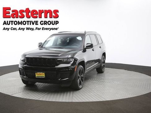 Used 2023 Jeep Grand Cherokee L Laredo image 57