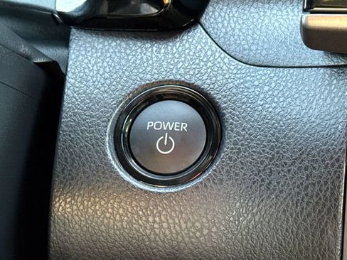 Used 2026 Toyota Camry SE w/ Convenience Package FWD image 26