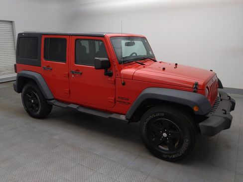 Used 2015 Jeep Wrangler Unlimited Sport w/ Quick Order Package 24S AWD/4WD image 11