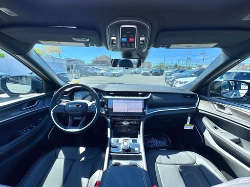 New 2027 Jeep Grand Cherokee L Limited AWD/4WD image 27