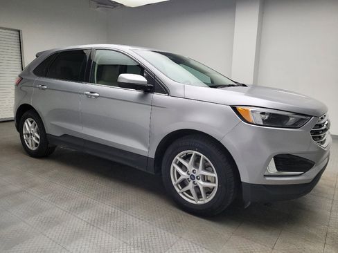 Used 2022 Ford Edge SEL image 11