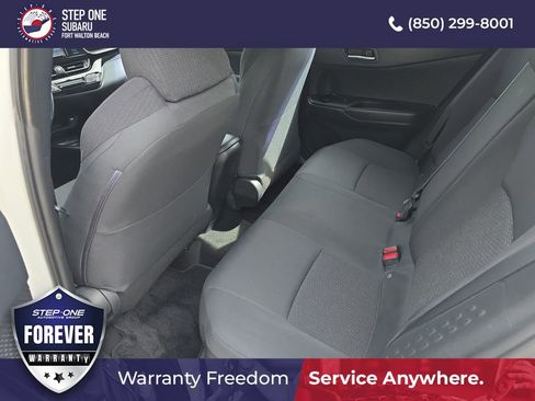 Used 2018 Toyota C-HR XLE image 29