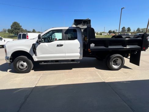 Used 2024 Ford F350 XL w/ Snow Plow Prep Package AWD/4WD image 5