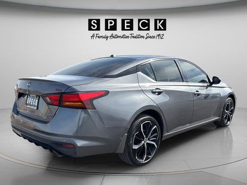 Used 2025 Nissan Altima 2.5 SR image 5