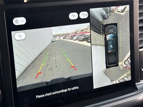 Used 2025 Ford F150 Raptor image 19