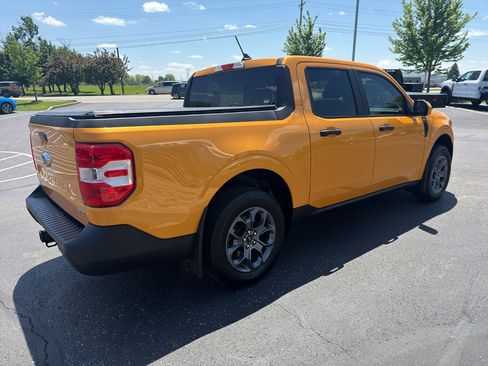 Used 2022 Ford Maverick XLT w/ Equipment Group 300A Standard AWD/4WD image 6