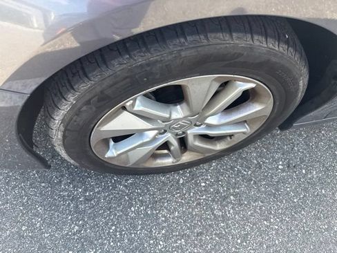Used 2018 Honda Accord LX image 4