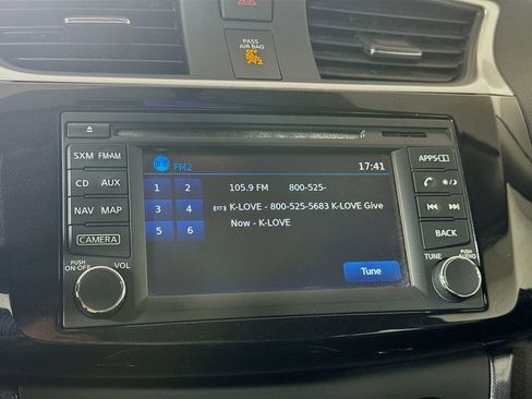 Used 2017 Nissan Sentra SR Turbo w/ SR Turbo Premium Package image 17