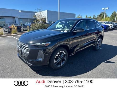 Used 2025 Audi Q5 Premium w/ Convenience Package AWD/4WD image 1