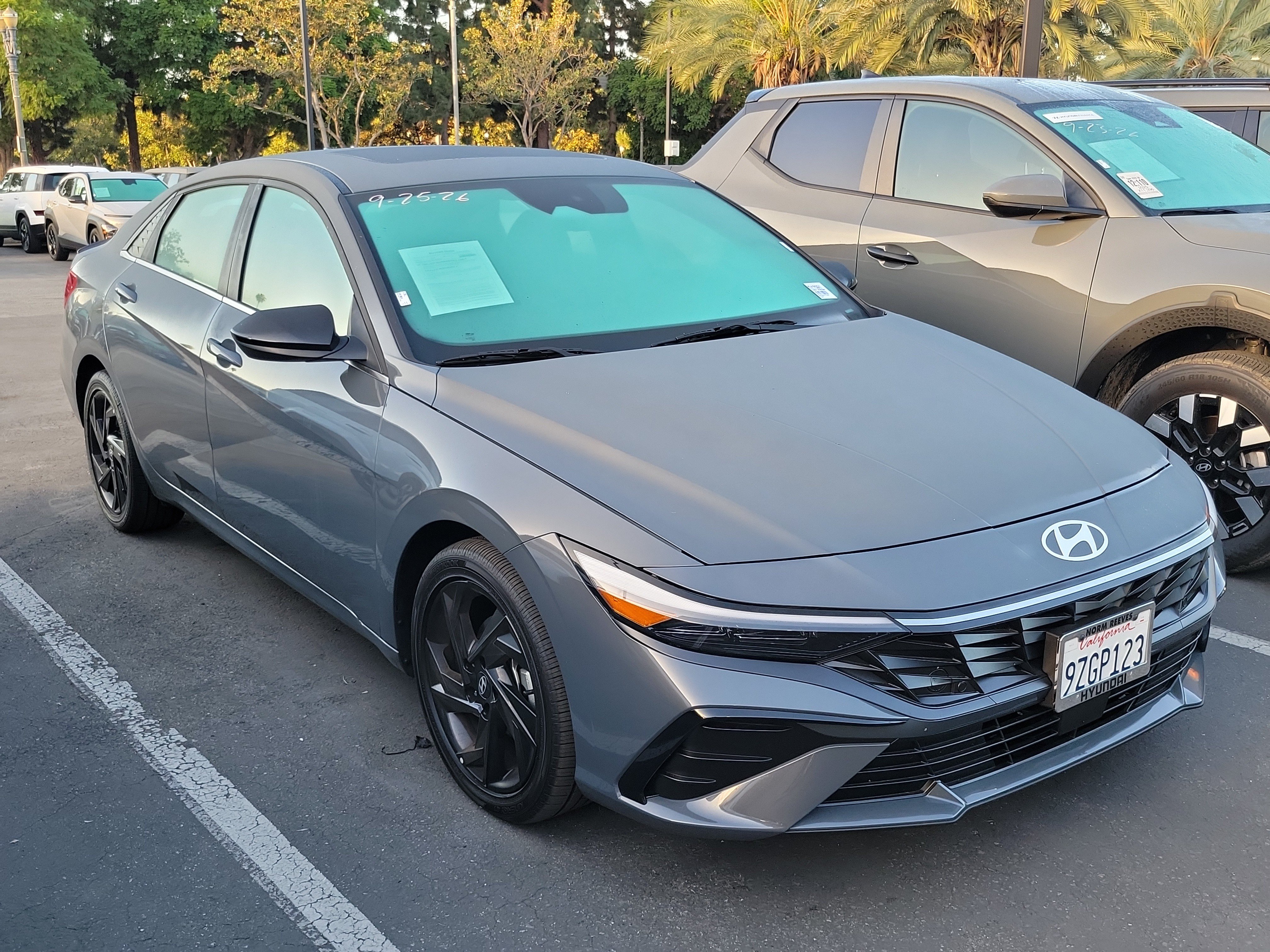 Used 2026 Hyundai Elantra SEL Sport FWD image 3