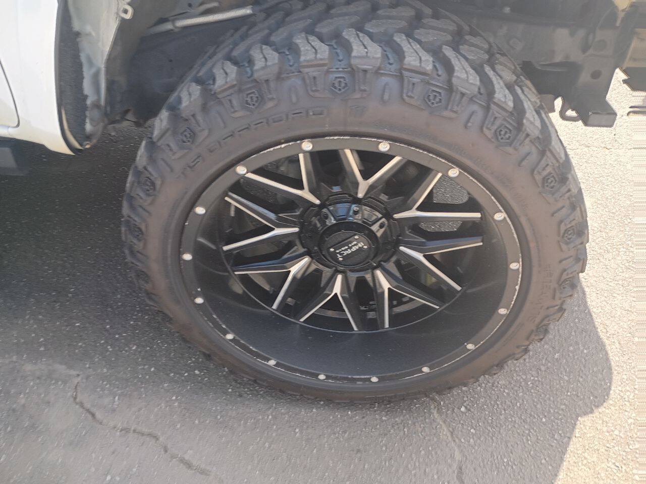 Used 2020 Toyota Tacoma TRD Sport AWD/4WD image 20