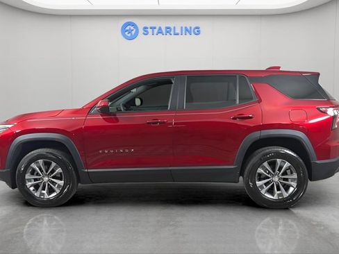Certified 2026 Chevrolet Equinox LT FWD image 3