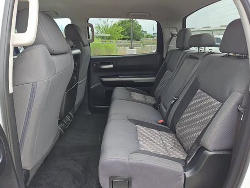 Certified 2019 Toyota Tundra SR5 RWD image 11