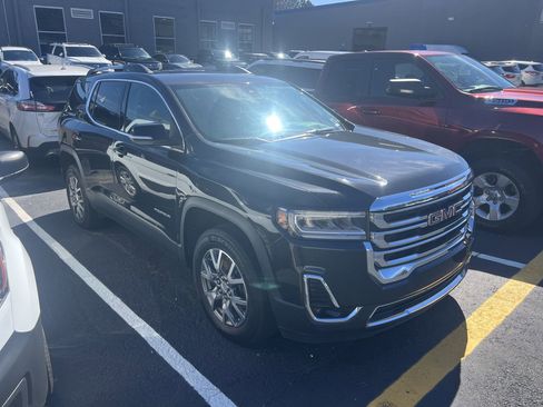 Used 2020 GMC Acadia SLT w/ Driver Alert Package II image 4