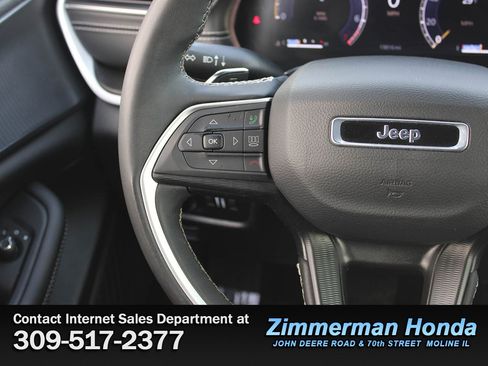 Used 2024 Jeep Grand Cherokee L Altitude image 14