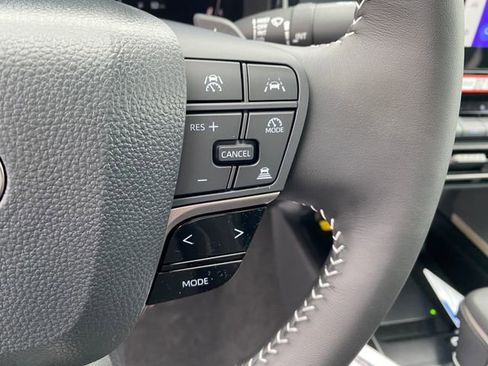 New 2026 Toyota Camry Hybrid AWD/4WD image 23