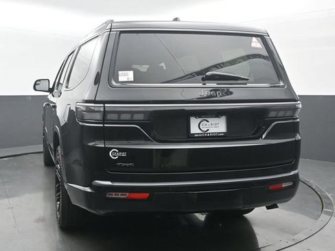 New 2026 Jeep Grand Wagoneer Limited AWD/4WD image 5
