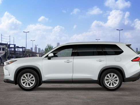 New 2026 Toyota Grand Highlander AWD image 4