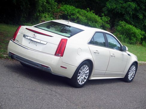Used 2011 Cadillac CTS Luxury AWD/4WD image 26