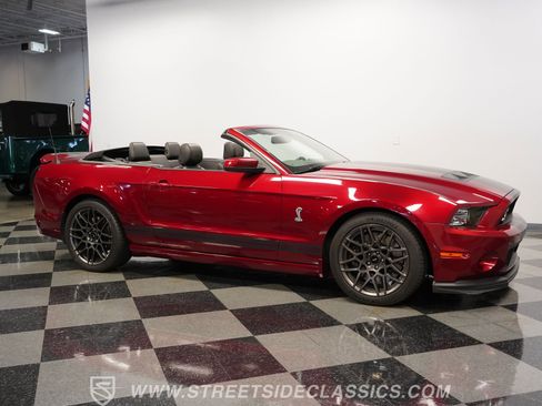 Used 2014 Ford Mustang Shelby GT500 w/ Equipment Group 821A image 15