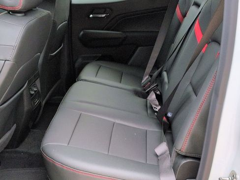 New 2026 Chevrolet Colorado Z71 w/ Technology Package image 22