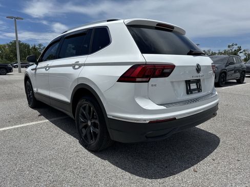 Used 2024 Volkswagen Tiguan SE FWD image 12