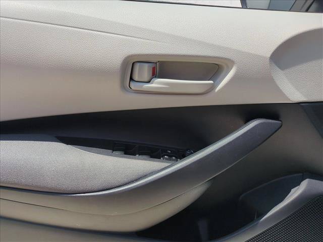 Certified 2025 Toyota Corolla LE FWD image 11
