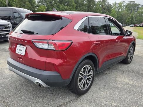Used 2022 Ford Escape SEL FWD image 12