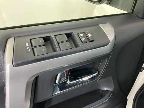 Used 2022 Toyota 4Runner TRD Sport w/ Technology Package AWD/4WD image 15