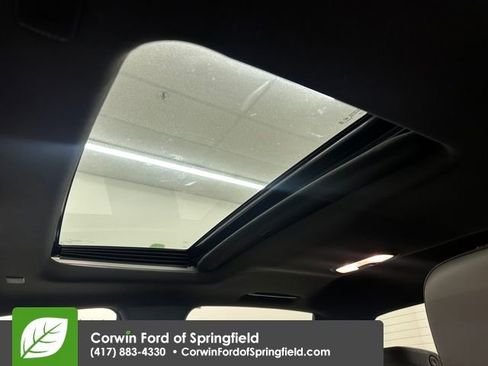 Used 2025 Chevrolet Colorado ZR2 w/ Technology Package image 17