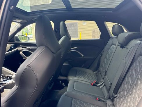 Used 2026 Audi SQ5 Premium Plus AWD/4WD image 21