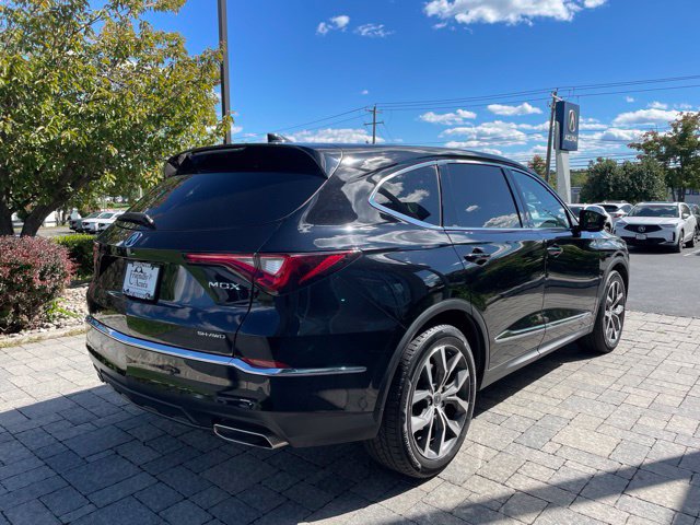 Used 2022 Acura MDX w/ Technology Package AWD/4WD image 6
