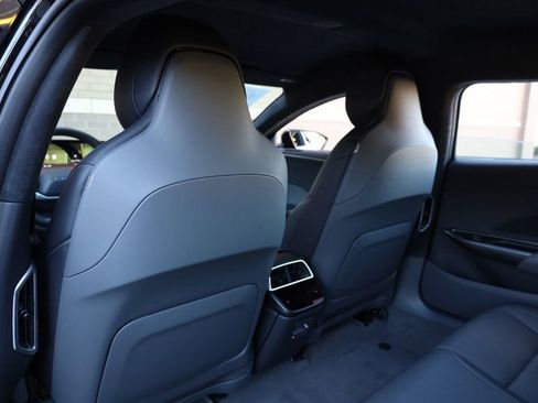 Used 2024 Lucid Air Touring image 19