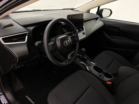 Used 2026 Toyota Corolla LE w/ Carpet Mat Package (TMS) image 12