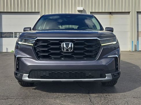 Used 2025 Honda Pilot EX-L image 2