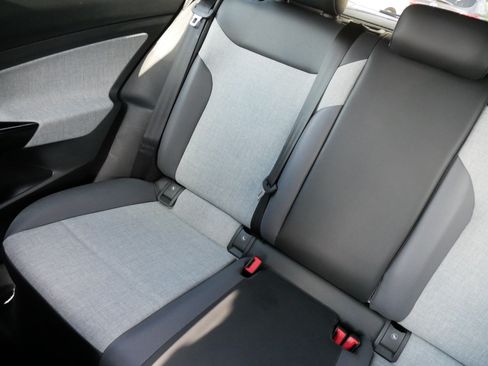 Certified 2024 Volkswagen ID.4 2WD image 12