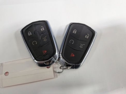 Used 2018 Cadillac XT5 Luxury w/ Driver Awareness Package image 37