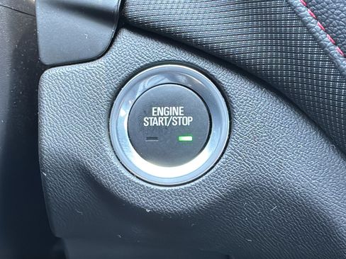 Used 2024 Chevrolet Equinox RS w/ RS Leather Package FWD image 30