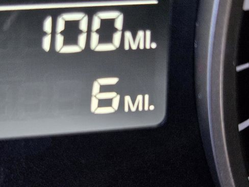 New 2025 Nissan Kicks S image 18