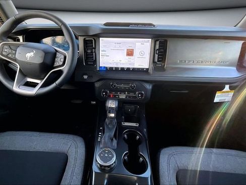 New 2025 Ford Bronco Big Bend image 5