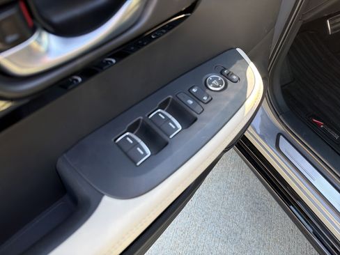 Used 2025 Acura ADX A-Spec image 15