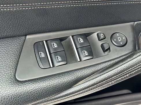 Used 2018 BMW M550i xDrive AWD/4WD image 11