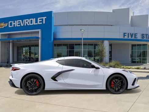 New 2027 Chevrolet Corvette Stingray Coupe RWD image 5