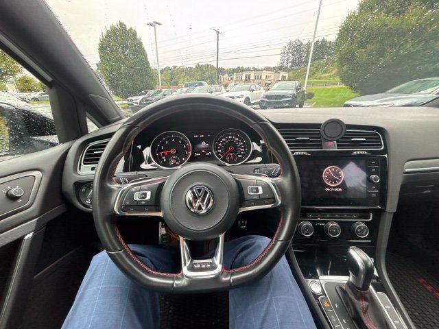 Used 2021 Volkswagen GTI SE FWD image 16